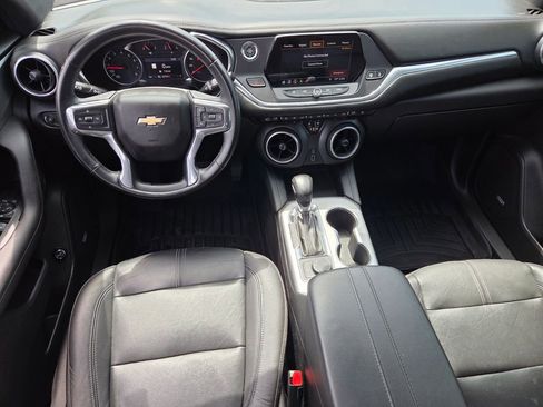 Used 2019 Chevrolet Blazer LT w/ Sun and Wheels Package FWD image 6