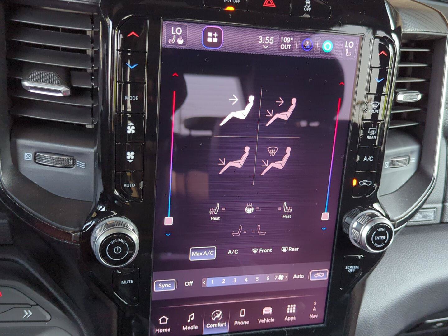 New 2026 RAM 1500 RHO AWD/4WD image 23