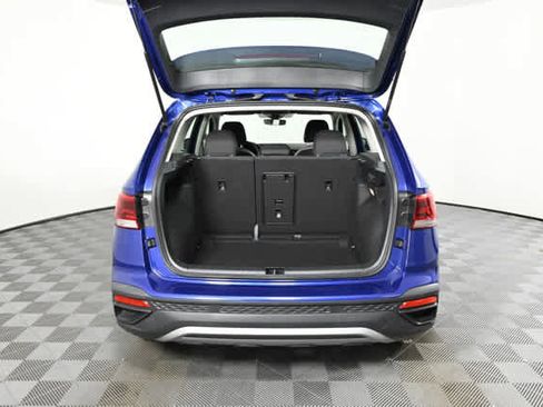 Used 2023 Volkswagen Taos S w/ Driver Assistance Package FWD image 7