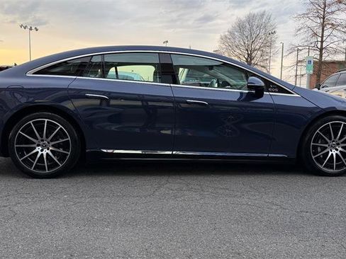 Used 2023 Mercedes-Benz EQS 580 4MATIC Sedan image 7