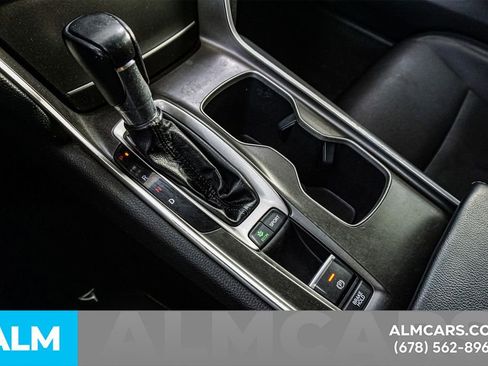 Used 2018 Honda Accord Sport image 38