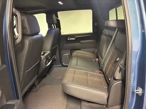 Used 2024 Chevrolet Silverado 2500 High Country w/ High Country Premium Package image 25