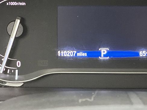 Used 2018 Honda Pilot Elite image 17
