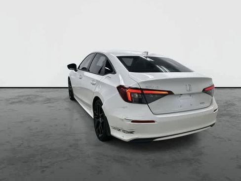 Used 2025 Honda Civic Sport image 2