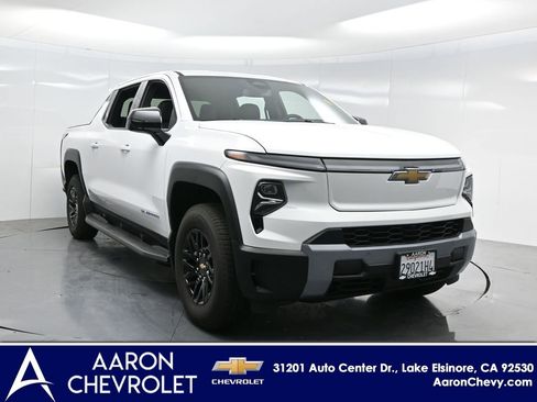 New 2026 Chevrolet Silverado EV LT AWD/4WD image 32