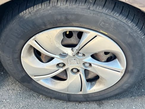 Used 2015 Honda Civic LX image 12