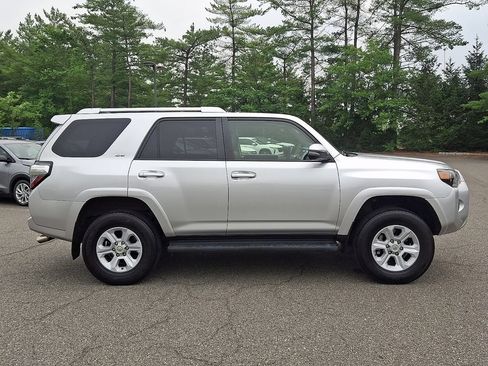 Used 2016 Toyota 4Runner SR5 Premium AWD/4WD image 7