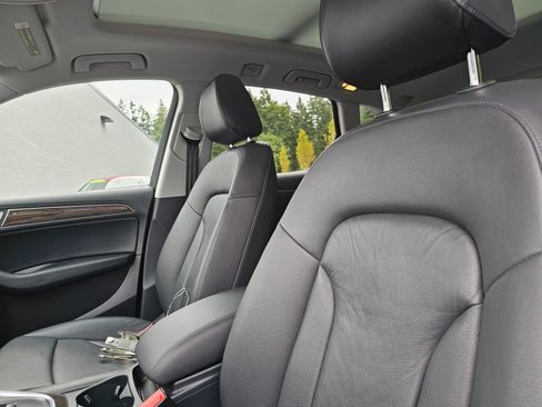 Used 2013 Audi Q5 2.0T Premium Plus AWD/4WD image 24