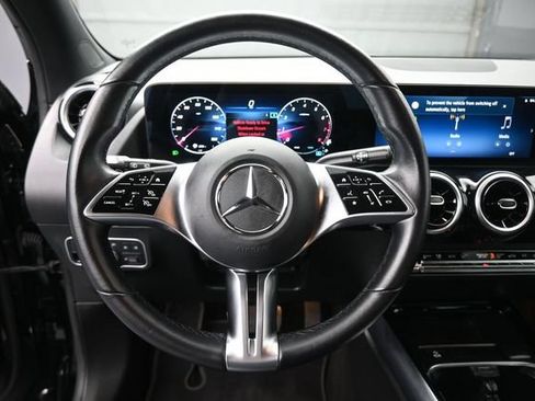 Certified 2025 Mercedes-Benz GLA 250 image 7