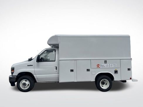 New 2025 Ford E-350 and Econoline 350 Super Duty w/ Power Equipment Group image 23