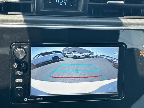 Used 2017 Toyota Corolla iM FWD image 22