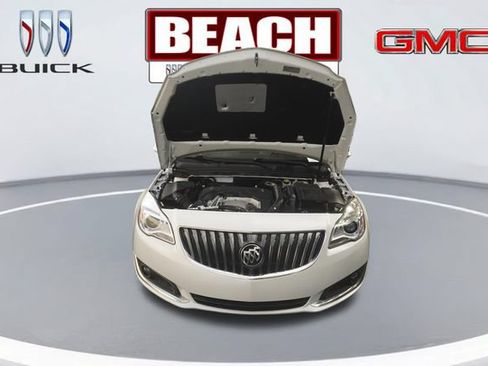Used 2016 Buick Regal Premium w/ Driver Confidence Package #1 FWD image 9