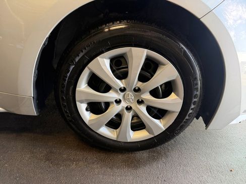 Used 2023 Toyota Corolla LE FWD image 29