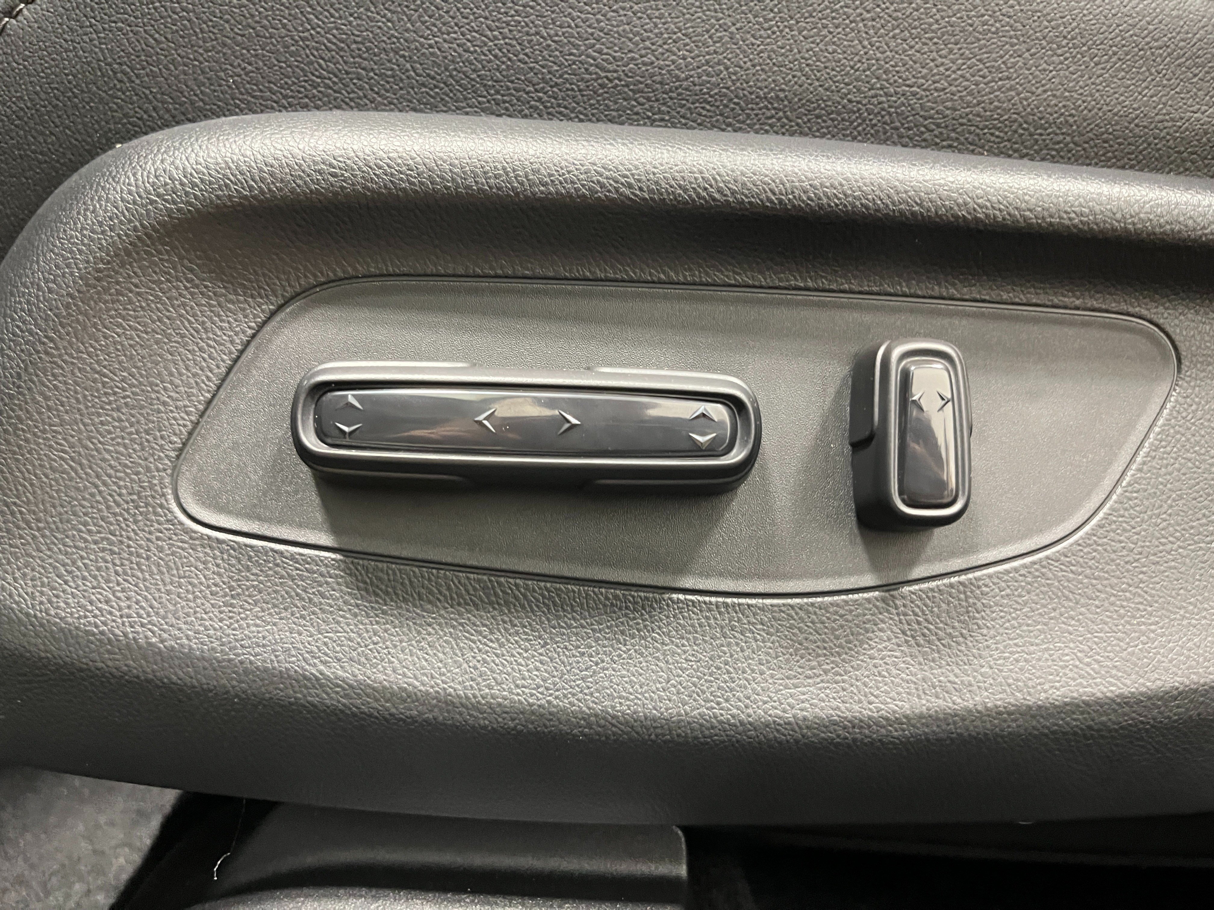 New 2026 Honda HR-V EX-L image 17
