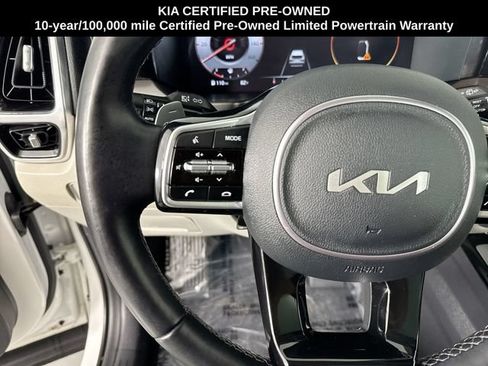 Certified 2023 Kia Sorento SX Prestige AWD/4WD image 11