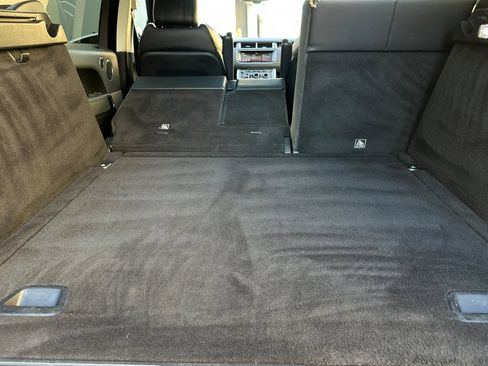 Used 2017 Land Rover Range Rover Sport HSE Dynamic image 16