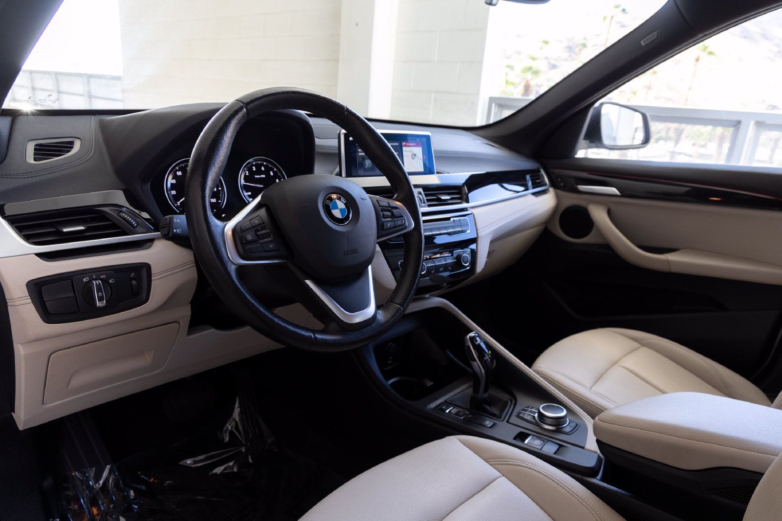 Used 2021 BMW X1 xDrive28i AWD/4WD image 15