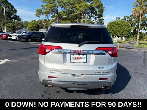 Used 2018 GMC Acadia Denali w/ Technology Package FWD image 5