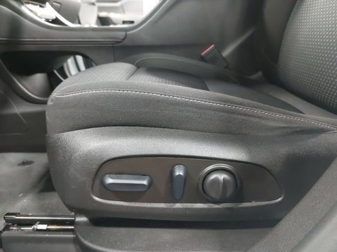 Used 2023 GMC Acadia SLE w/ Driver Convenience Package AWD/4WD image 50