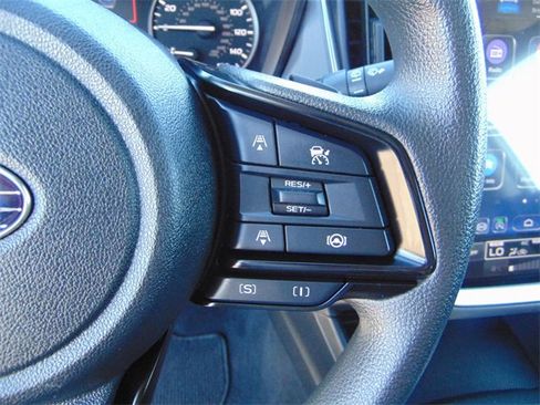 Certified 2025 Subaru Crosstrek 2.0i Premium image 17