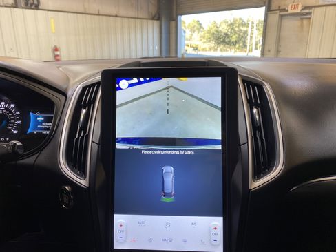 Used 2024 Ford Edge ST-Line image 42