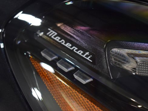 New 2025 Maserati Grecale Folgore image 6