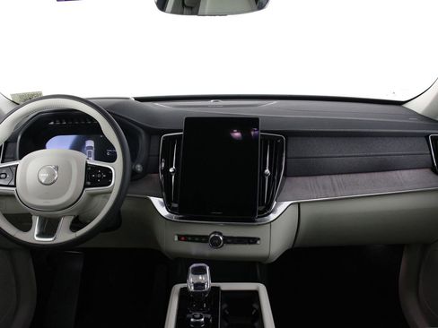 New 2026 Volvo XC90 T8 Ultra w/ Protection Package Premier AWD/4WD image 5