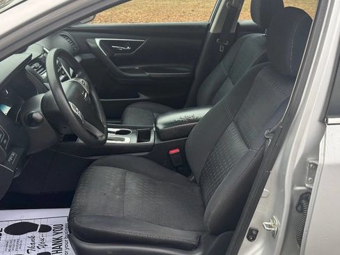 Used 2018 Nissan Altima 2.5 S w/ S Convenience Package image 13