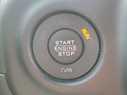 Used 2023 Jeep Gladiator Mojave w/ Trailer Tow Package image 31