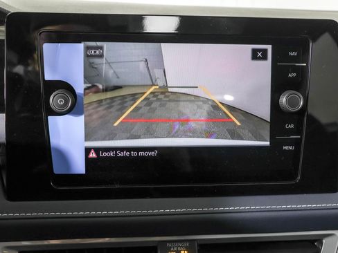 New 2026 Volkswagen Taos SEL image 6