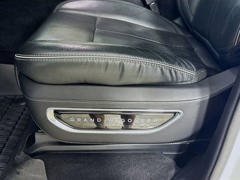 Used 2022 Jeep Grand Wagoneer Series II w/ Convenience Group III image 23