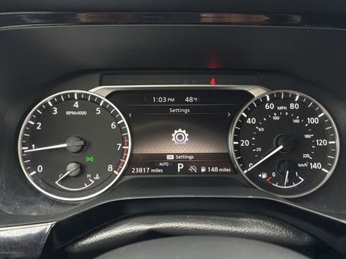 Used 2024 Nissan Pathfinder SV image 12