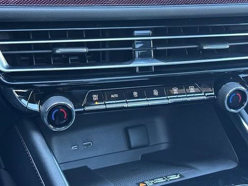 New 2026 Chevrolet Traverse Z71 w/ Enhanced Driving Package image 29