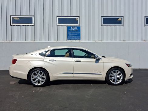 Used 2014 Chevrolet Impala LTZ FWD image 9