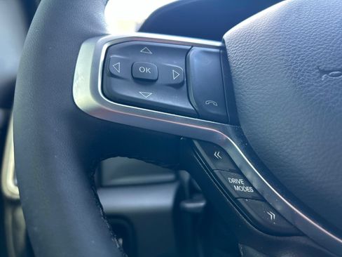 Used 2025 RAM 1500 Big Horn AWD/4WD image 14