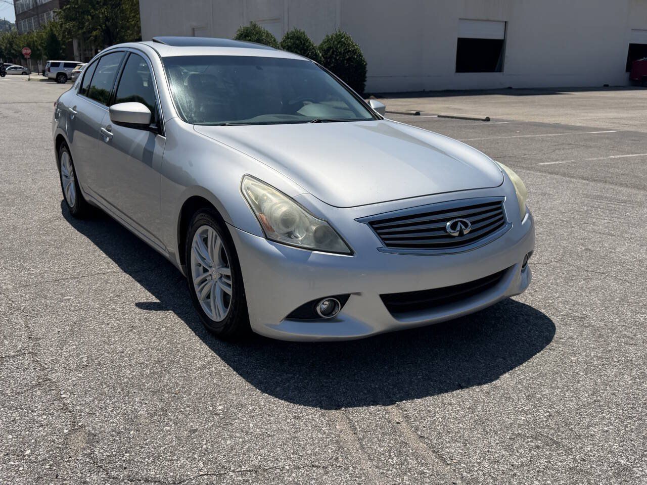 Used 2010 INFINITI G37 Journey w/ Premium Pkg RWD image 4