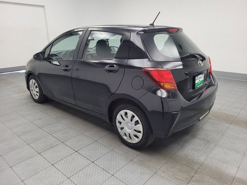 Used 2017 Toyota Yaris L w/ Carpet Mat Package FWD image 5