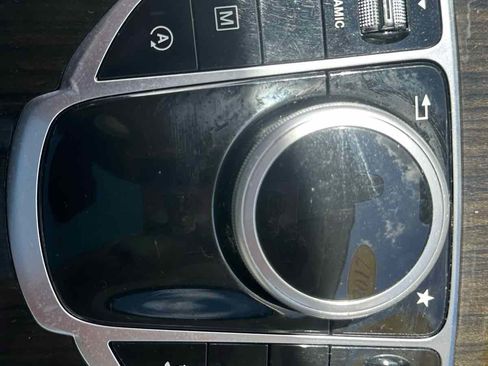 Used 2017 Mercedes-Benz GLC 300 image 18