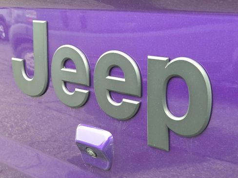 New 2026 Jeep Gladiator Sport AWD/4WD image 5