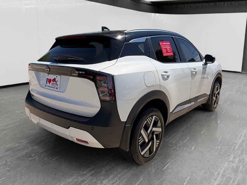 Used 2026 Nissan Kicks SV FWD image 5