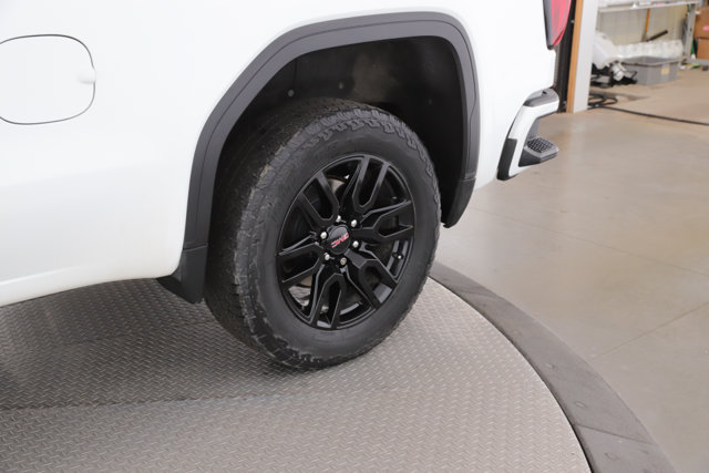 Used 2020 GMC Sierra 1500 Elevation AWD/4WD image 14