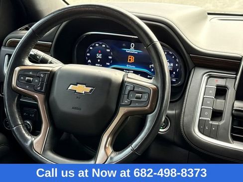 Used 2022 Chevrolet Suburban High Country image 14