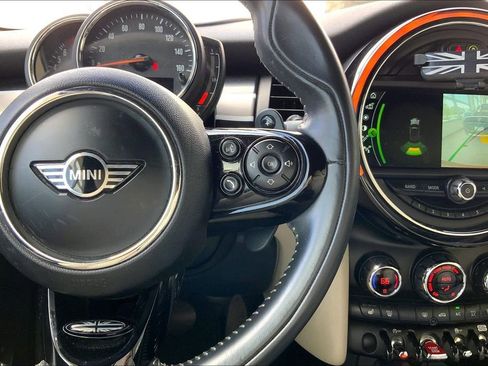 Used 2019 MINI Cooper S FWD image 15