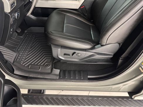 Used 2019 Ford F150 Lariat AWD/4WD image 45