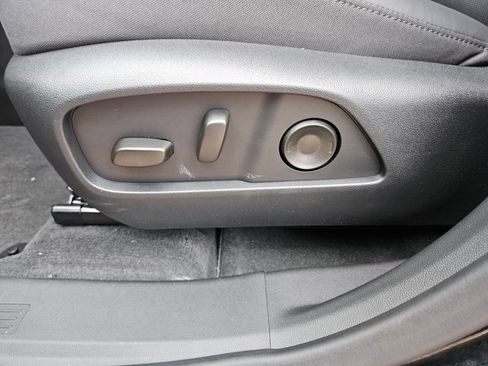 New 2026 GMC Terrain Elevation w/ Elevation Premium Package AWD/4WD image 23