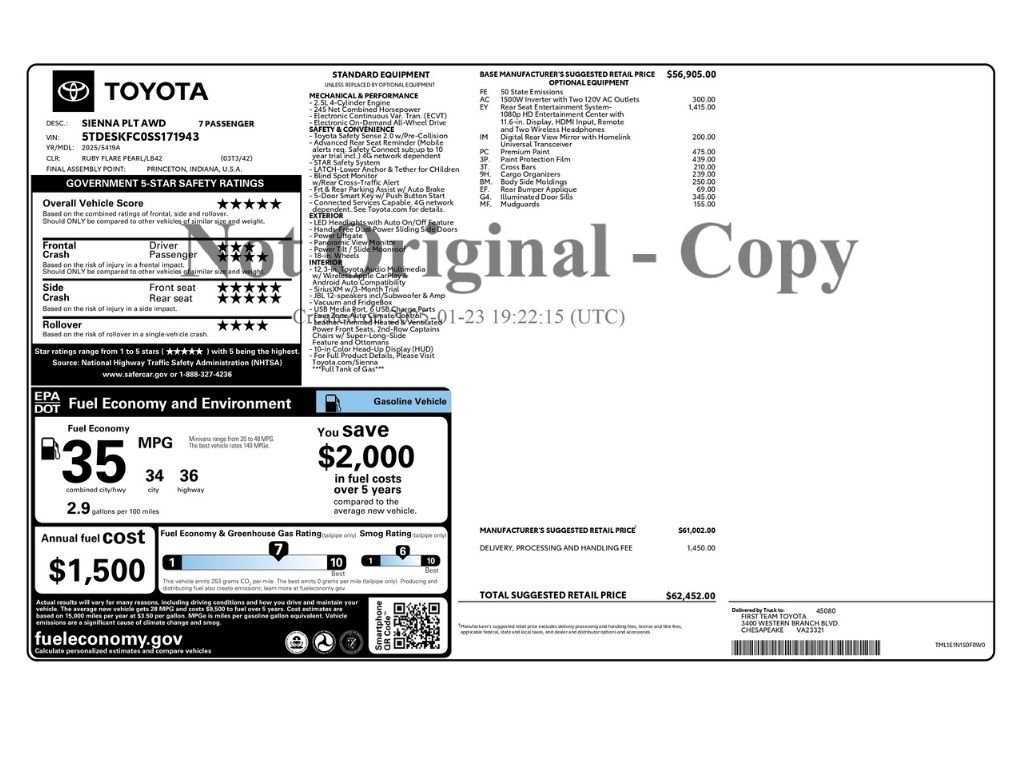 Used 2025 Toyota Sienna Platinum AWD/4WD image 3
