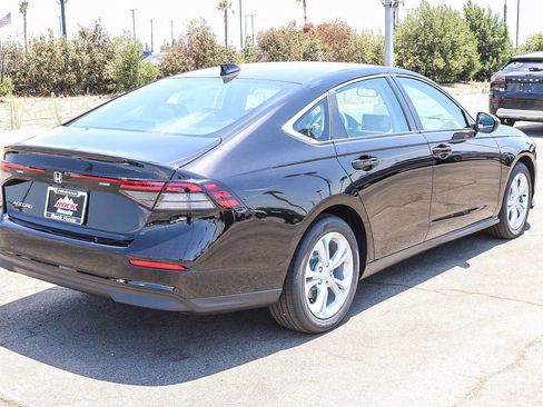 New 2026 Honda Accord LX image 6