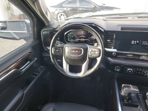 Used 2023 GMC Sierra 1500 SLT w/ SLT Premium Package AWD/4WD image 14