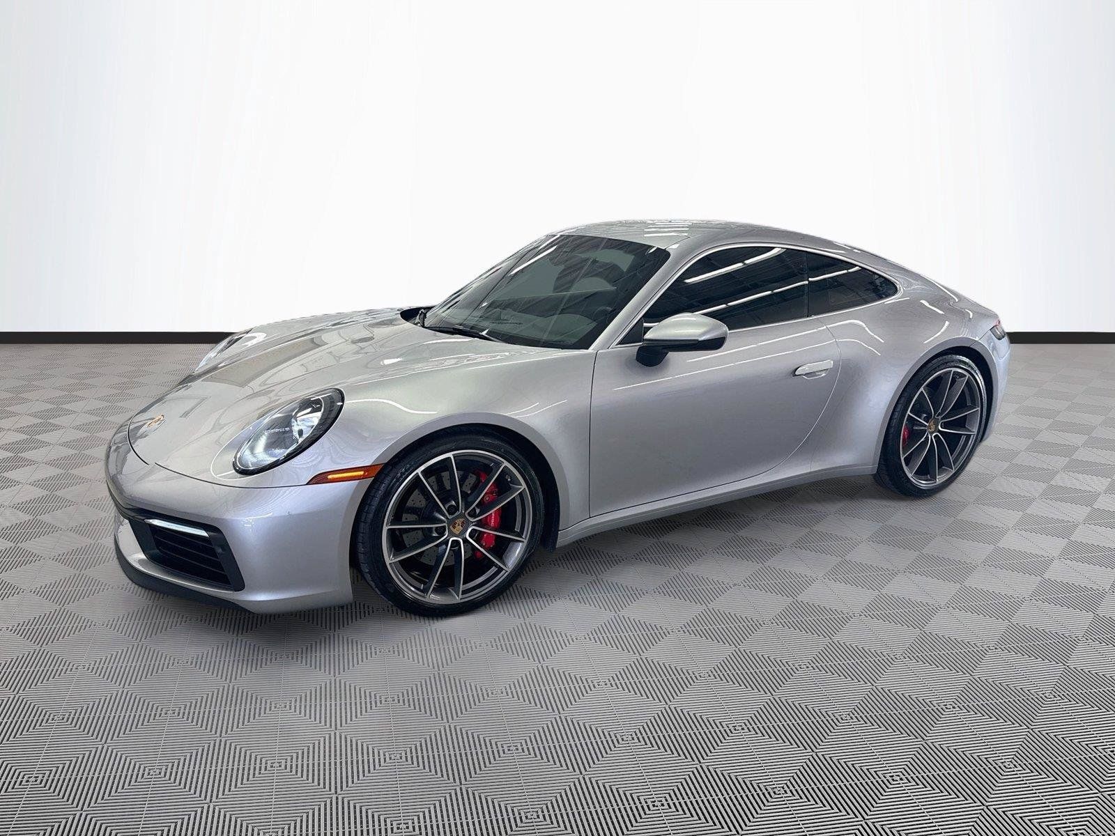 Used 2020 Porsche 911 GT3 RS image 3