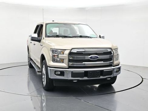 Used 2017 Ford F150 Lariat AWD/4WD image 4
